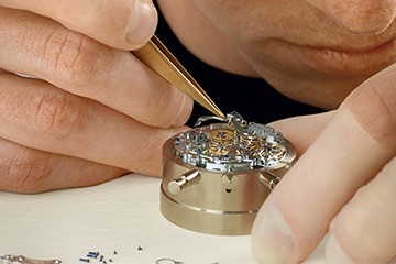 北京劳力士手表售后洗油费用